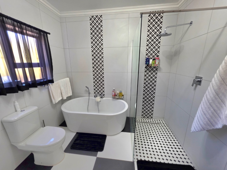 4 Bedroom Property for Sale in Panorama Free State